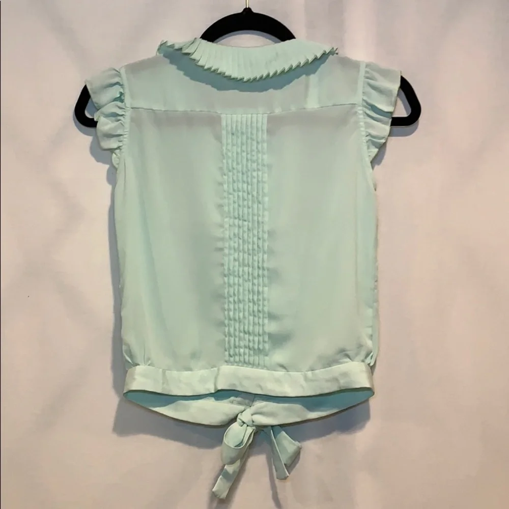 80’s Vintage Cap/Fluttered Sleeve Blouse - Picture 2 of 5